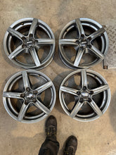 Laden Sie das Bild in den Galerie-Viewer, 4x Alufelge 16 Zoll 6.5" 5x112 33ET Silber KBA48069 Rim Wheel FEL5606398546gi