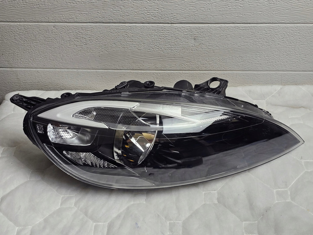 Frontscheinwerfer Volvo V40 S40 31420004 107100174982 Rechts Headlight SCH5543560708aj
