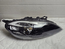 Laden Sie das Bild in den Galerie-Viewer, Frontscheinwerfer Volvo V40 S40 31420004 107100174982 Rechts Headlight SCH5543560708aj