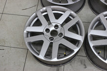 Laden Sie das Bild in den Galerie-Viewer, 4x Alufelge 17 Zoll 7.5" 4x108 29ET 9671643477 Citroën Rim Wheel FEL8967043946ln