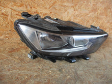 Laden Sie das Bild in den Galerie-Viewer, Frontscheinwerfer VW T Roc 2GA941006B Halogen Rechts Scheinwerfer Headlight