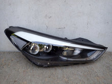 Laden Sie das Bild in den Galerie-Viewer, Frontscheinwerfer Hyundai Tucson Tl 92102-D7200 Full LED Rechts Headlight