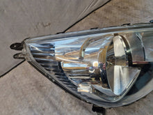 Laden Sie das Bild in den Galerie-Viewer, Frontscheinwerfer Mitsubishi 8301C194 Rechts Scheinwerfer Headlight SCH1795296197as
