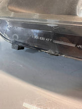 Laden Sie das Bild in den Galerie-Viewer, Frontscheinwerfer Opel Zafira B 1305236080 Links Scheinwerfer Headlight