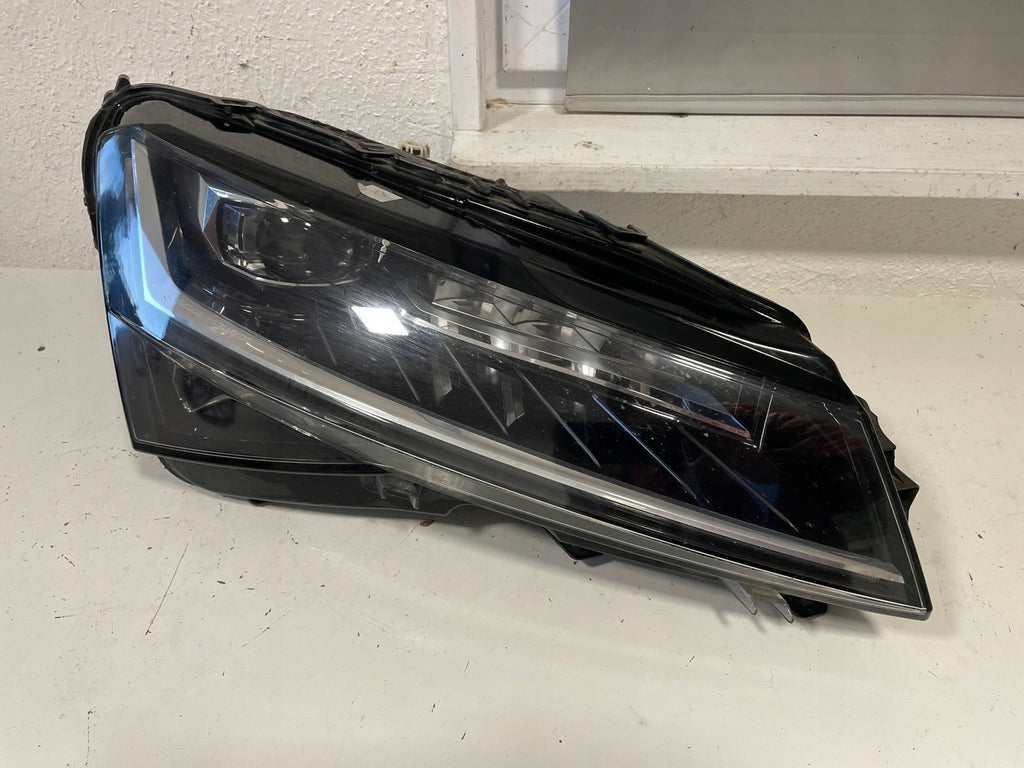 Frontscheinwerfer Skoda Superb III 3V1941015D 3V1941016 LED Rechts oder Links