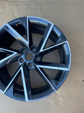 Load image into Gallery viewer, 1x Alufelge 19 Zoll 8.0" 5x112 45ET Glanz Graphit 57A601025R Mg Karoq Rim Wheel FEL8712731102fi