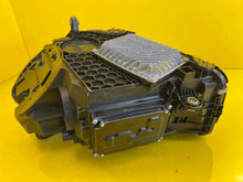 Laden Sie das Bild in den Galerie-Viewer, Frontscheinwerfer Mercedes-Benz W206 A2069062204 LED Rechts Headlight SCH4051285857fa