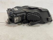 Laden Sie das Bild in den Galerie-Viewer, Frontscheinwerfer VW Passat 89315530 4L0907391 3C0941751K Links Headlight SCH5660788380xo
