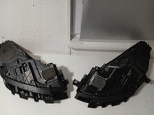 Load image into Gallery viewer, Frontscheinwerfer Mitsubishi Outlander III ECM921-22E10 LED Ein Satz Headlight