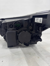 Load image into Gallery viewer, Frontscheinwerfer Kia Stonic 92102-H8 00243646 Full LED Rechts Headlight