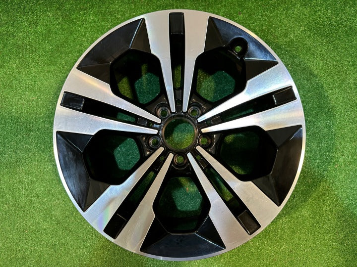 1x Alufelge 18 Zoll 7.5" 5x112 53ET A2474012900 Mercedes-Benz W247 Rim Wheel FEL3465425090az