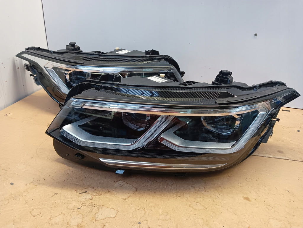 Frontscheinwerfer VW Tiguan 5NB941082 LED Ein Satz Scheinwerfer Headlight