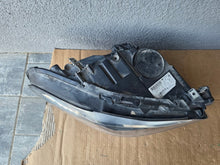 Load image into Gallery viewer, Frontscheinwerfer BMW F11 F10 7317131-11 7317132-11 Xenon Ein Satz Headlight SCH6569453435uw
