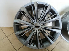 Load image into Gallery viewer, 1x Alufelge 18 Zoll 8.0" 5x112 44ET Glanz Grau 3G0601025 VW Passat Rim Wheel FEL5890499840pn