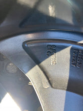 Laden Sie das Bild in den Galerie-Viewer, 1x Alufelge 19 Zoll 5x112 11A601025M VW Id.4 Rim Wheel FEL6770625495fb