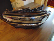 Laden Sie das Bild in den Galerie-Viewer, Frontscheinwerfer VW Passat B8 3G1941035Q LED Links Scheinwerfer Headlight