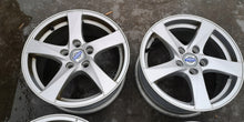 Load image into Gallery viewer, 4x Alufelge 16 Zoll 7.0" 5x108 50ET Glanz Silber 31423046 Volvo V70 I V60 S60 FEL9105170772kn