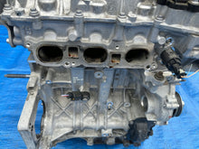 Laden Sie das Bild in den Galerie-Viewer, Motor Peugeot 208 II 10Z1AC 1.2 THP 50TKm Benzin Engine Unkomplett MOT2386009537ub