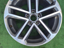 Laden Sie das Bild in den Galerie-Viewer, 1x Alufelge 18 Zoll 5x112 8V0601025DG Audi A3 Rim Wheel FEL7186221857bv