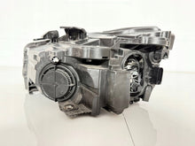 Laden Sie das Bild in den Galerie-Viewer, Frontscheinwerfer Audi Q2 81A941004 Rechts Scheinwerfer Headlight SCH4281428654is