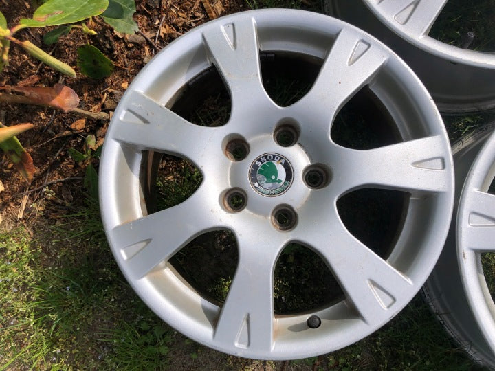 4x Alufelge 16 Zoll 6.5" 5x112 50ET 1Z0601025A Audi Octavia Rim Wheel FEL4802967986up