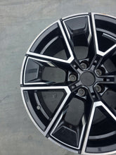 Load image into Gallery viewer, 1x Alufelge 18 Zoll 8.5" 5x112 36ET Glanz Schwarz 8747286 BMW Rim Wheel FEL9365578554le