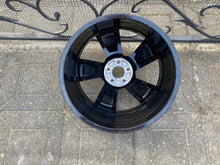 Laden Sie das Bild in den Galerie-Viewer, 1x Alufelge 19 Zoll 8.0" 5x108 48 5ET Volvo Rim Wheel FEL9053943008yi