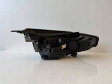 Laden Sie das Bild in den Galerie-Viewer, Frontscheinwerfer Hyundai I30 III 92101-G4600 LED Links Scheinwerfer Headlight SCH2208183849zg