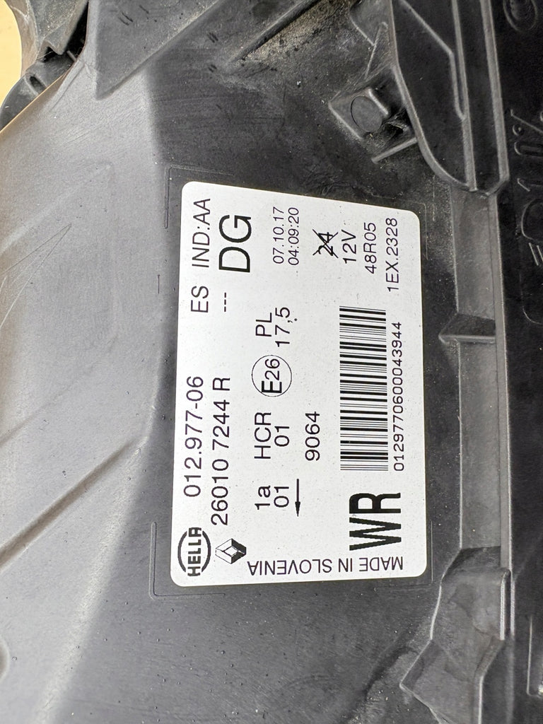 Frontscheinwerfer Renault Captur 260107244R Rechts Scheinwerfer Headlight SCH2238106726pz