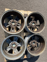 Laden Sie das Bild in den Galerie-Viewer, 4x Alufelge 17 Zoll 5x120 6777346 BMW 5 E60 E61 Rim Wheel FEL1439179209uh