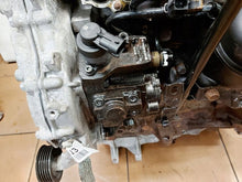 Laden Sie das Bild in den Galerie-Viewer, Motor Kia Ceed D4FB 1.6 CRDI 110PS Diesel Engine Unkomplett