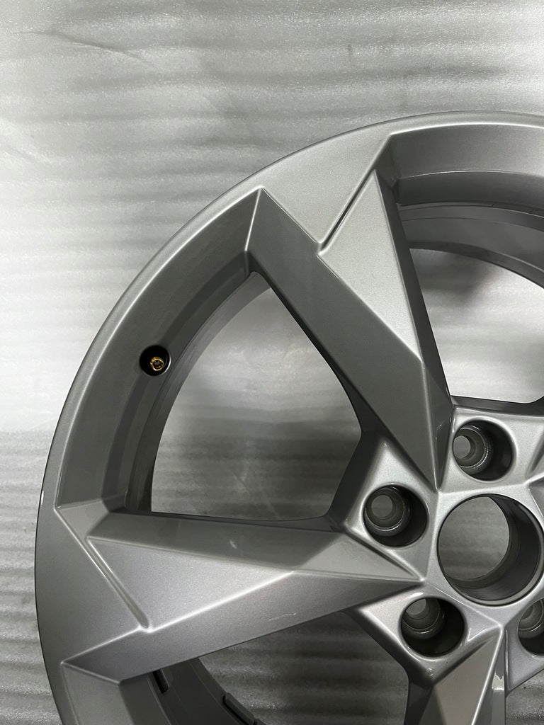 1x Alufelge 19 Zoll 7.0" 5x112 43ET Glanz Silber 83A601025N Audi Q3 Rim Wheel FEL9213221218vh