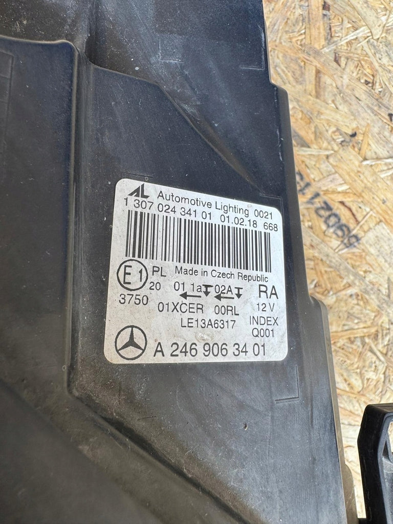 Frontscheinwerfer Mercedes-Benz W246 A2469063401 LED Rechts Headlight SCH1531627624fa