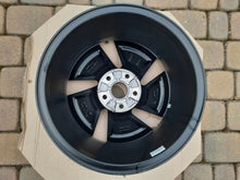 Load image into Gallery viewer, 1x Alufelge 16 Zoll 7.0" 5x112 48ET Schwarz VW Golf Viii Rim Wheel FEL2467667185su