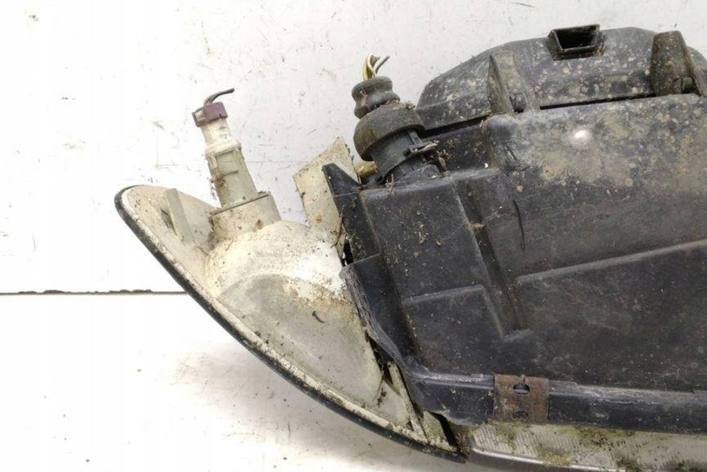 Frontscheinwerfer Audi A4 1307022194 1305235256 Ein Stück (Rechts oder Links)