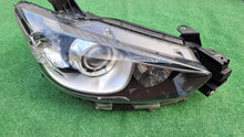 Laden Sie das Bild in den Galerie-Viewer, Frontscheinwerfer Mazda Cx5 KD5451030E Rechts Scheinwerfer Headlight