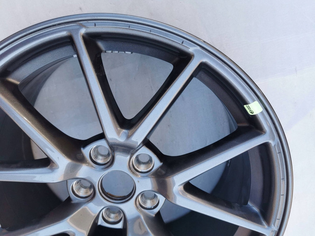 1x Alufelge 18 Zoll 5x114.3 104426100A Tesla Model 3 Rim Wheel FEL4771162588bz