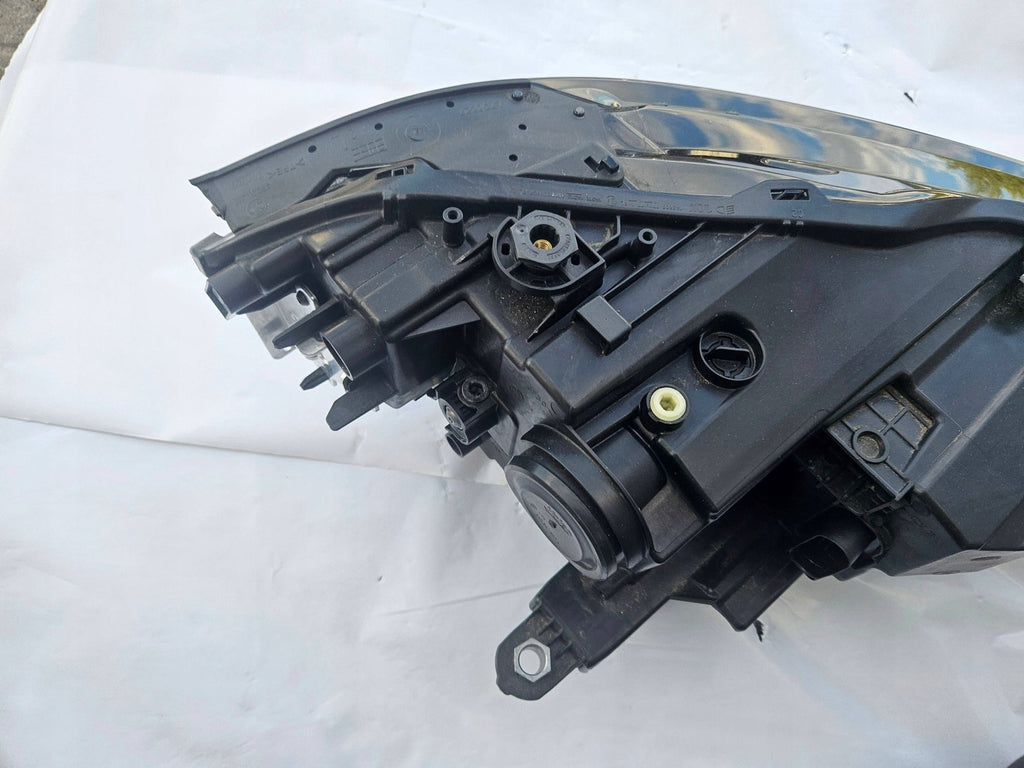 Frontscheinwerfer Skoda Superb 89900R400LF0 3P1941015 L991639 Full LED Links