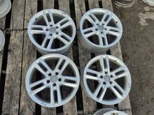 Laden Sie das Bild in den Galerie-Viewer, 4x Alufelge 18 Zoll 8.0" 5x112 39ET Glanz Silber 4G0601025BL Audi A6 C7 FEL3113793334fm