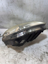 Laden Sie das Bild in den Galerie-Viewer, Frontscheinwerfer Mercedes-Benz W245 A1698201861 Rechts Scheinwerfer Headlight SCH5585673892ot