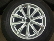 Laden Sie das Bild in den Galerie-Viewer, 4x Alufelge 17 Zoll 7.0" 5x112 34ET Glanz Silber 80A601025J Audi Q5 A3 I FEL2270959322vj