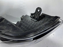 Laden Sie das Bild in den Galerie-Viewer, Frontscheinwerfer Hyundai Ix20 92101-1KXXX Ein Satz Scheinwerfer Headlight SCH8652609818sj