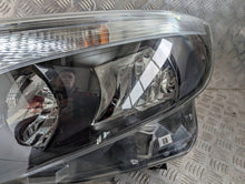 Laden Sie das Bild in den Galerie-Viewer, Frontscheinwerfer Mercedes-Benz Vito W447 A4479067700 Links Headlight SCH6816796411rw