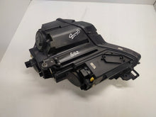 Laden Sie das Bild in den Galerie-Viewer, Frontscheinwerfer Skoda Karoq Rechts Scheinwerfer Headlight SCH4839950608fj