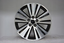 Laden Sie das Bild in den Galerie-Viewer, 4x Alufelge 18 Zoll 7.0&quot; 5x114.3 45ET Glanz Silber 52910-3W710 Kia Rim Wheel