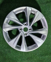 Load image into Gallery viewer, 1x Alufelge 17 Zoll 6.5" 4x108 20ET Glanz Silber 13475246 Opel X Rim Wheel FEL6492457096ny