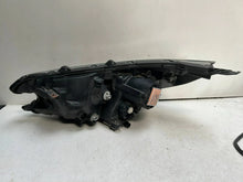 Laden Sie das Bild in den Galerie-Viewer, Frontscheinwerfer Honda Cr-V Rechts Scheinwerfer Headlight SCH7574438607ph