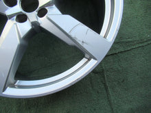 Laden Sie das Bild in den Galerie-Viewer, 1x Alufelge 21 Zoll 8.5" 5x112 34ET 80A601025AR Audi Rim Wheel FEL3878065104mc