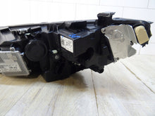 Laden Sie das Bild in den Galerie-Viewer, Frontscheinwerfer VW Golf VIII 5H1941006A Rechts Scheinwerfer Headlight SCH8570407032sn