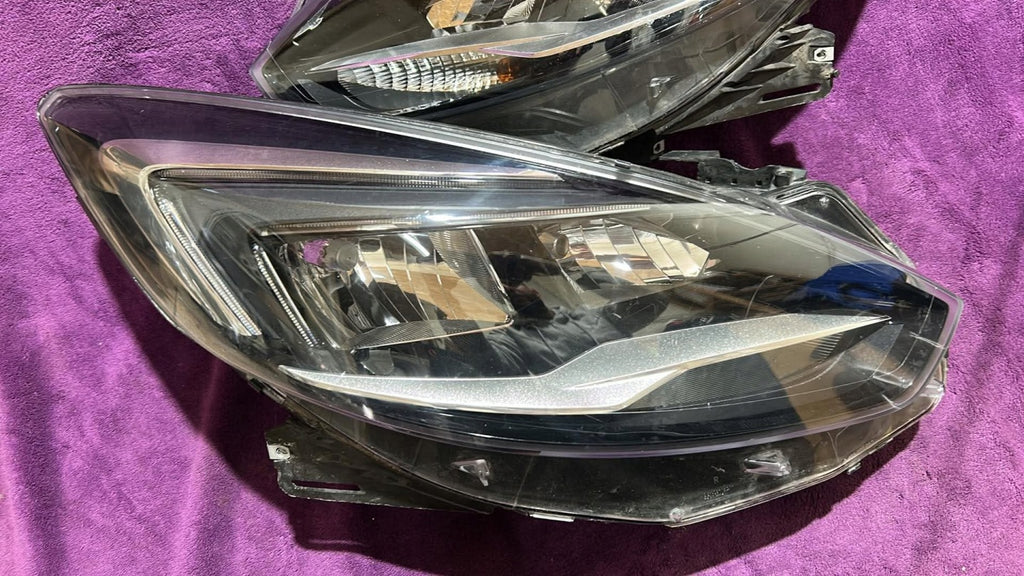 Frontscheinwerfer Opel Zafira C 13472658 85122000 LED Rechts oder Links SCH1354865728kw